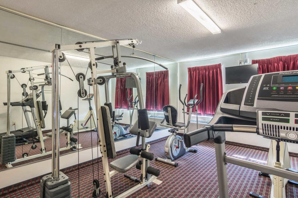 Quality Inn Акворт Екстер'єр фото